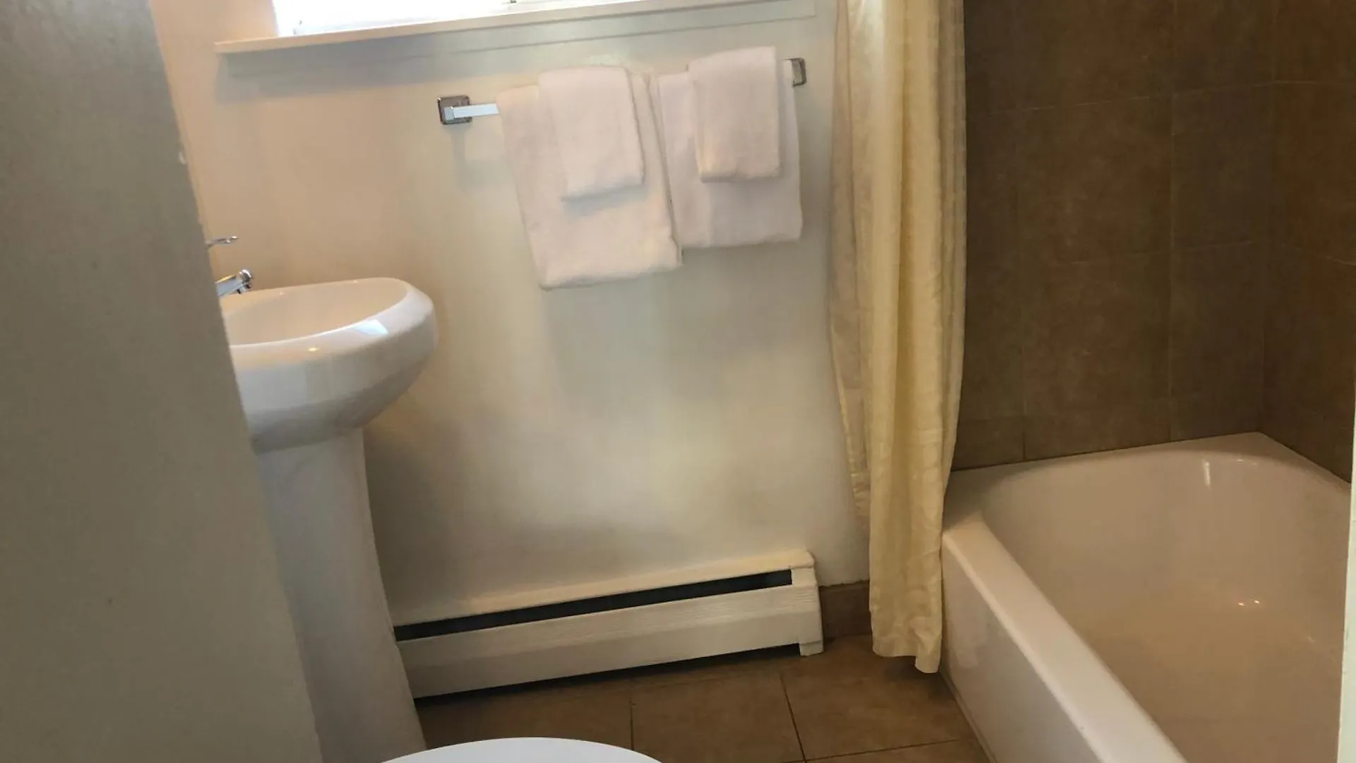 Alpine Inn & Spa Саус Лэйк Тахо 2*,  США
