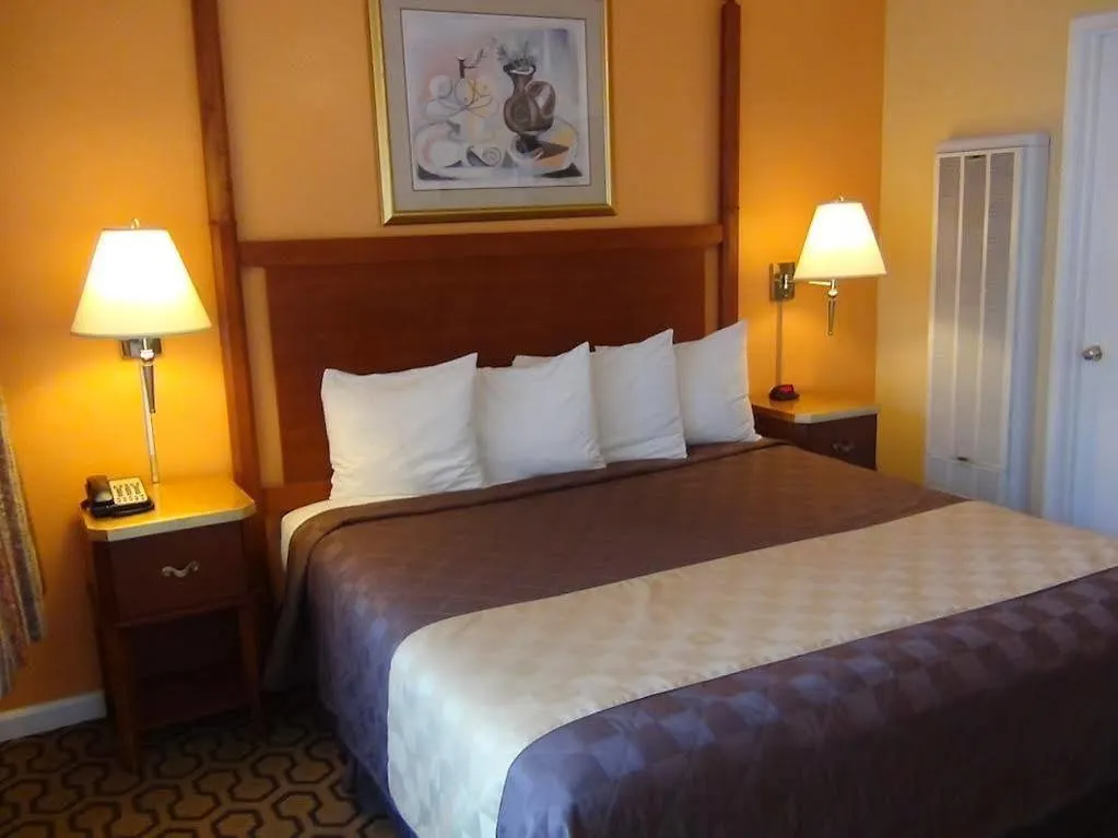 Alpine Inn & Spa Саус Лэйк Тахо Отель